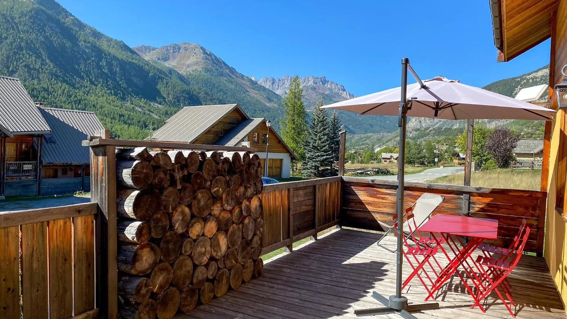 Le Longet Villa Nevache 0*,  France