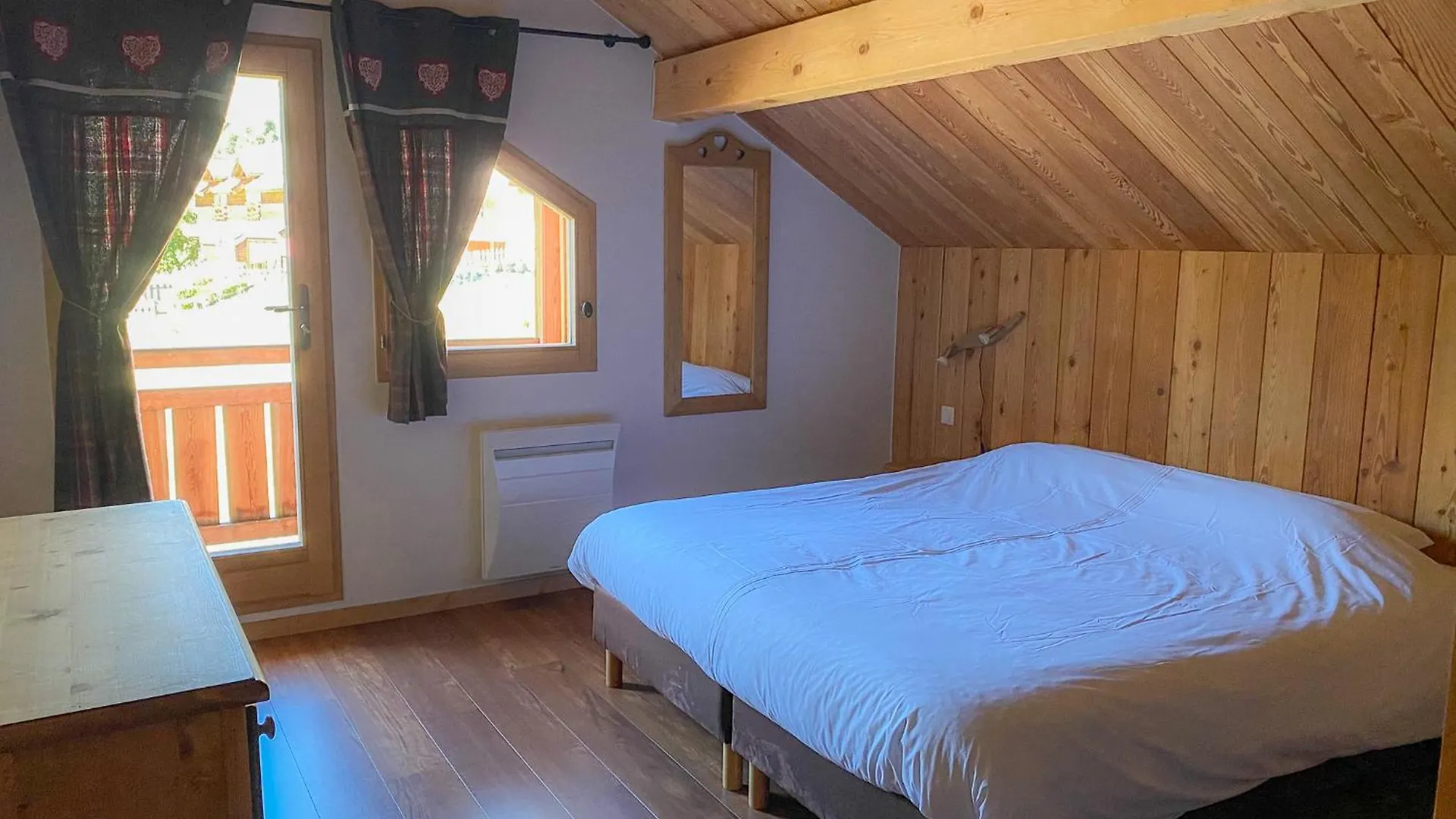 Le Longet Villa Nevache Chalet